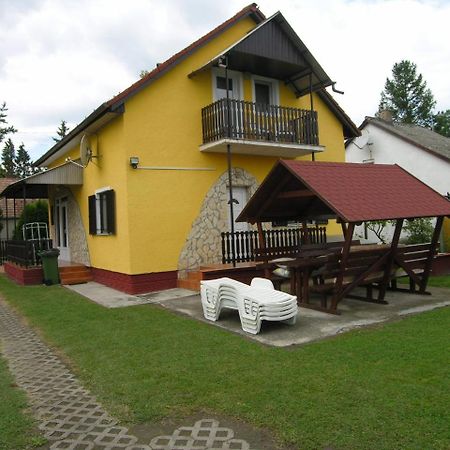Holiday home in Balatonmariafürdo 19426 Balatonmariafurdo Exterior foto